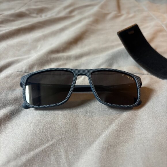 PRADA Sunglasses - Picture 3 of 7